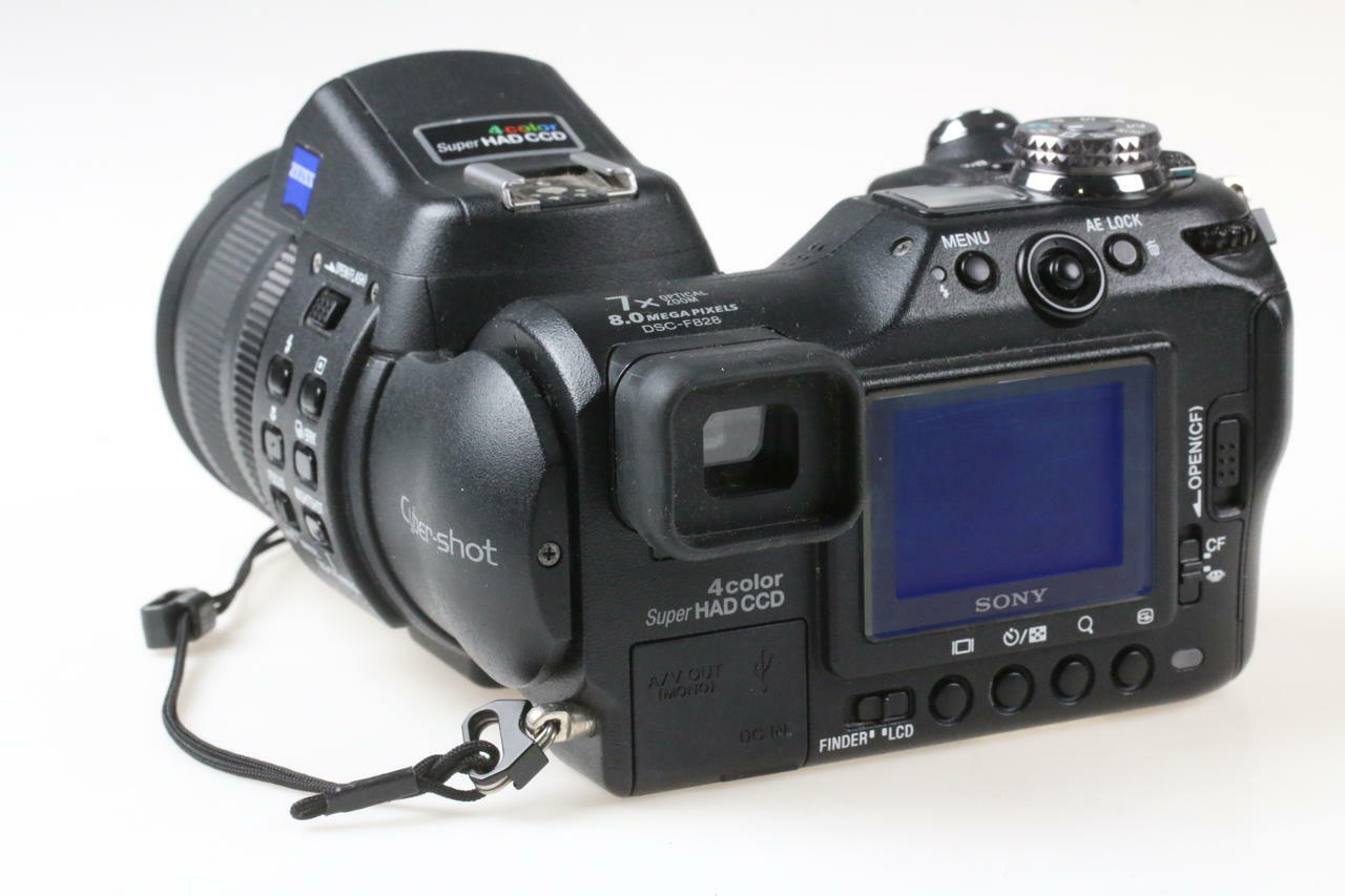 SONY DSC-F828 Digitalkamera - SNr: 1741137 Lage prijs