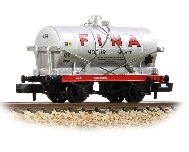 Graham Farish N Gauge 373-658 - 14T Tank Wagon 'Fina' Silver #138