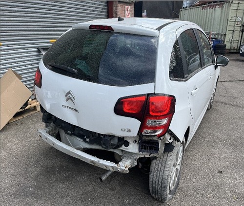 CITROEN C3 STUB AXLE - DRIVER FRONT (ABS TYPE) 1.4 PETROL 1.4 PETROL 2010-2015 - Picture 8 of 10