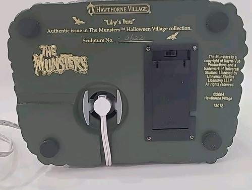 The Munsters Hawthorne Village "Lily's Inn" Halloween House 2004 Read Listing ⬇️ - Picture 7 of 24