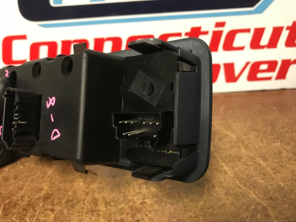 Interruptor de faros Dodge Caravan 2003 #D-8 Foto 3 de 4