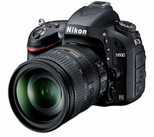 Nikon D600 24.3MP Digital SLR Camera Kit w/ Lens Bag Memory Card Book