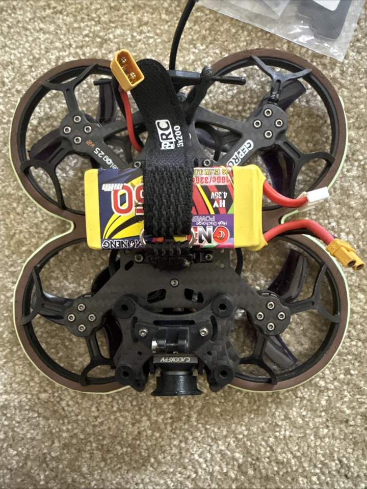 GEPRC Cinelog 25 V2  HD Crossfire 4s 2 Batteries Full Set Included Flied 3 Times - Image 4 of 4