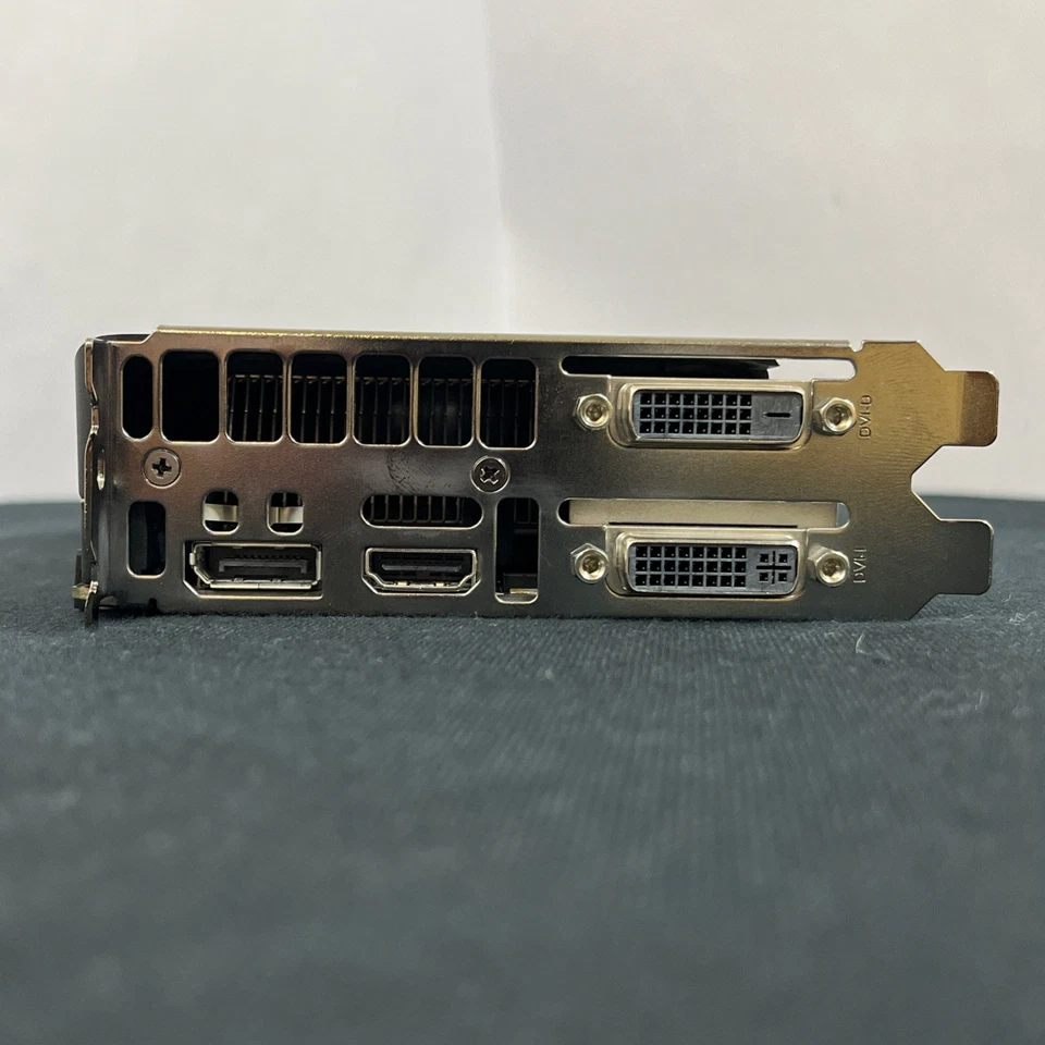 EVGA GTX 770 2GB w/ EVGA Cooler Graphics/Video Card (02G-P4-2770-KR) - Tested! - Image 3 of 4