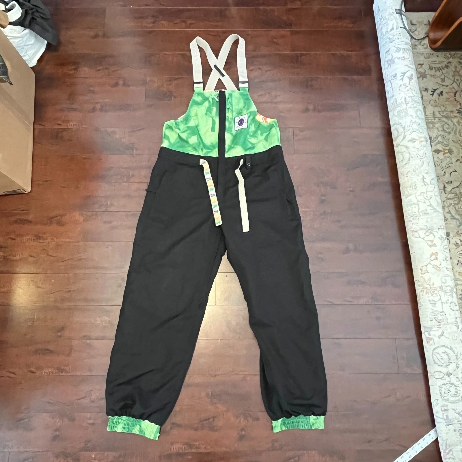 686 Dojo Bib Snowboarding Ski Winter Snow Insulated 20K Baggy Fit- US Men's L