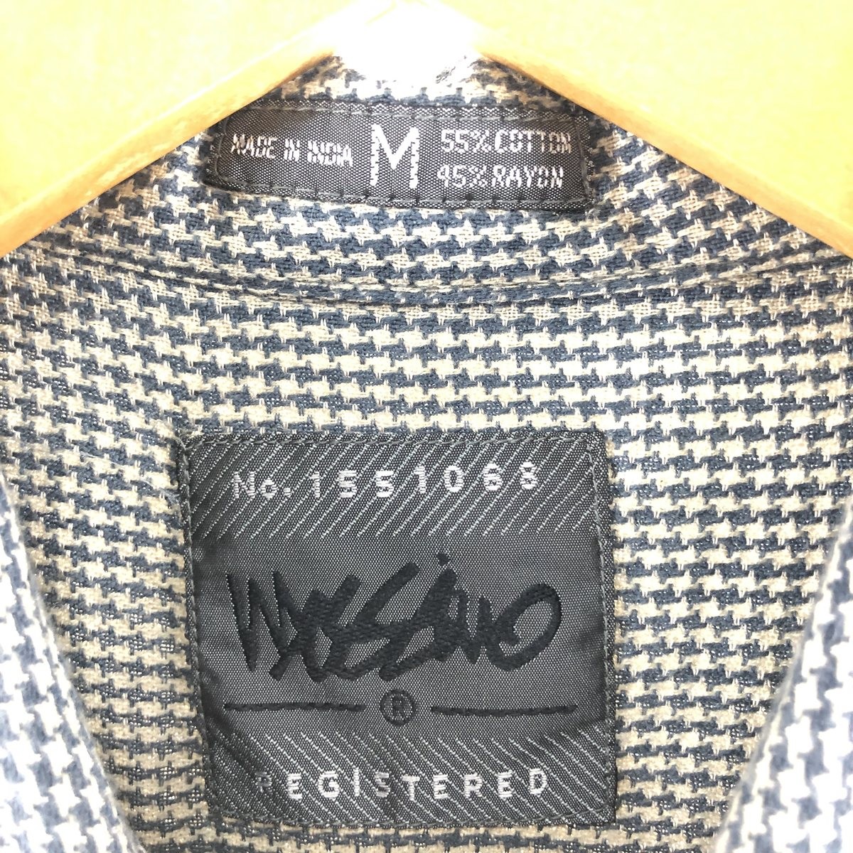 Used Mossimo Houndstooth Pattern Short Sleeve Cot… - image 3