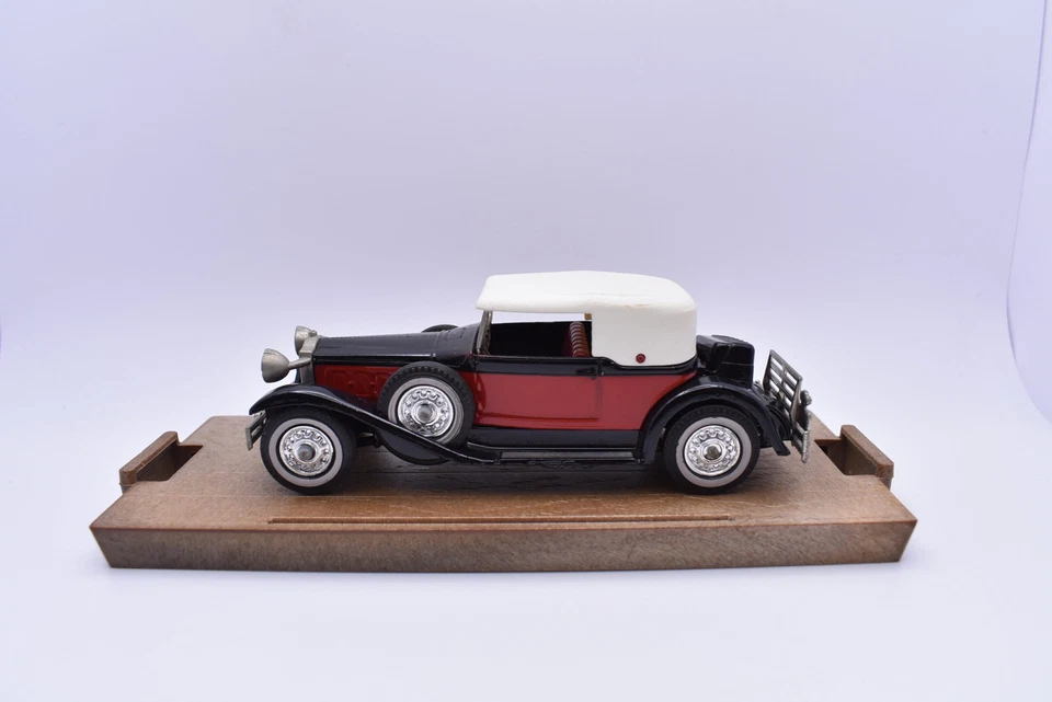 Modellino auto scala 1:43 Packard victoria Y-15 diecast modellismo statico asta - Immagine 2 di 4