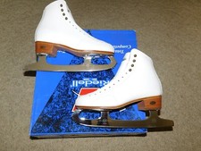 NEW OLD STOCK RIEDELL F280 FIGURE SKATES SZ 5 1/2 US WHITE MK21 Blades