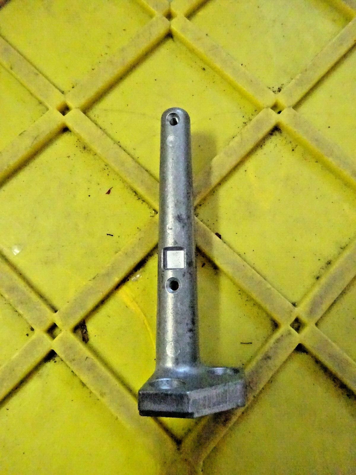 PANASONIC TH37PX80B TV STAND PEGS RIGHT TBLA3632 eBay