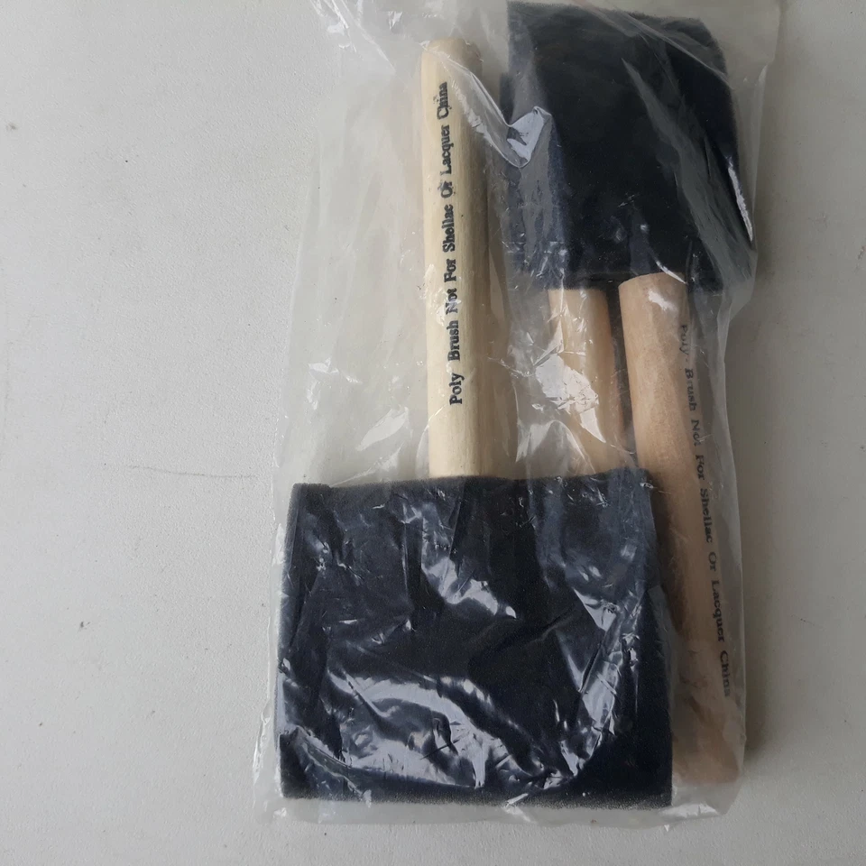 Juego de cepillos de espuma Rubbermaid 3 piezas 25 mm 50 mm 76 mm 070042510096 3955057 3955057 Foto 2 de 4