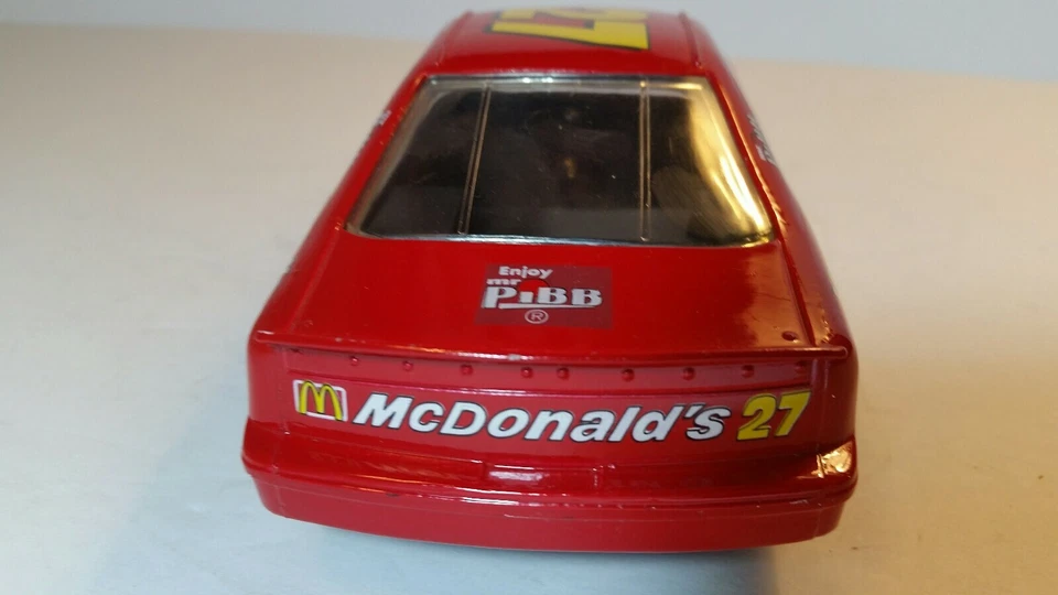Jimmy Spencer #27 McDonalds 1992 Thunderbird 1:24 Racing Champions - Imagem 4 de 4