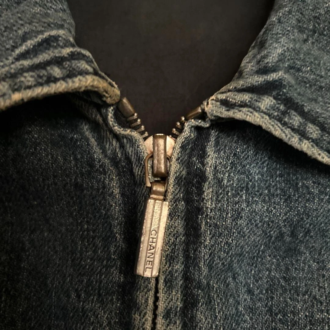 Giacca Chanel Denim Donna Blu Zip Tasca Casual Usata