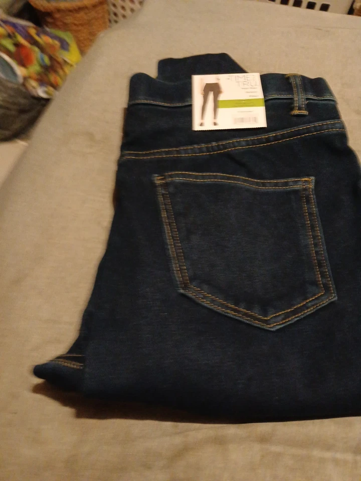 New Time and Tru Core Jegging Size L 12 14 Dark Denim Skinny - Image 3 of 4