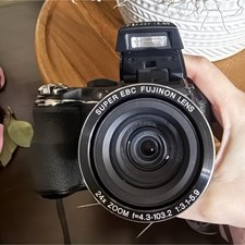 Fujifilm FinePix S Bridge Digital Camera 14MP 24x Zoom f/3.1-5.8 USB Black