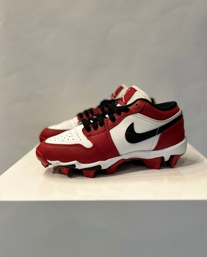 Kids Air Jordan 1 Chicago Baseball Cleats Size 2.5y