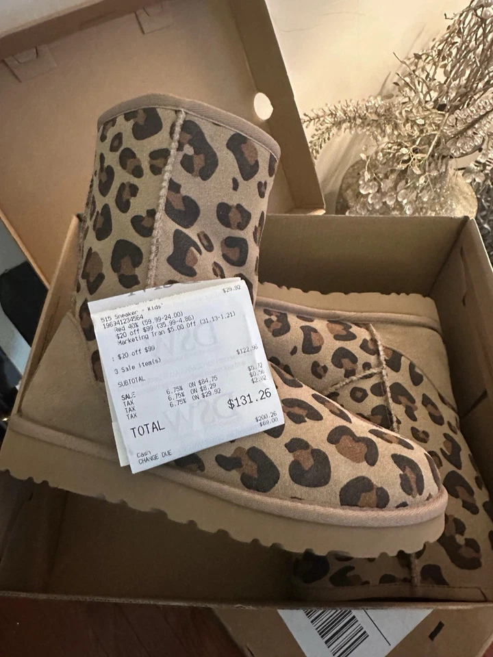 UGG женщин классические короткие II леопард печать замши шерсти с подкладкой ботинки 1138493 размер 6 - Изображение 3 из 4