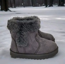 Infant Girls Wonder Nation Faux Fur-Lined Gray Boots Size 2 Shearling Ankle Boot
