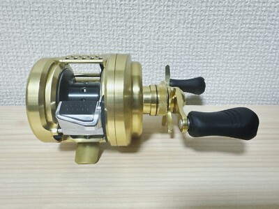 Baitcasting Reel 15 CALCUTTA CONQUEST 200HG Right Gear Ratio 6.2