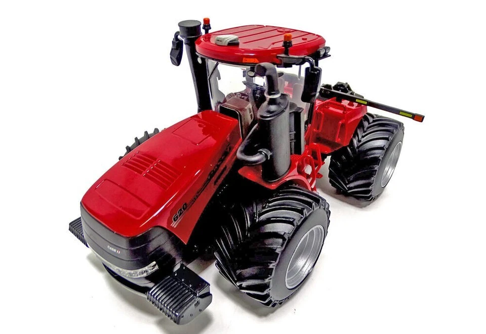 Case/IH 620 4WD Tractor on LSW Tyres - Prestige series - 1/32 scale by Ertl - Image 2 of 3