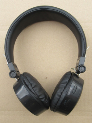 CONVOY KABELLOSE BLUETOOTH KOPFHÖRER IHIP