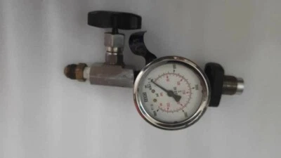 Adaptateur de jauge de transfert d'air respirant pour grand à petit cylindre - Photo 1/4