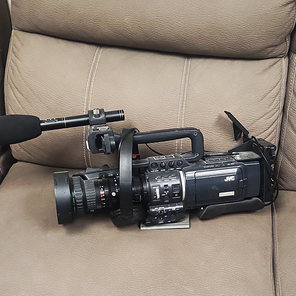 JVC 200x Digital Zoom Camcorders for sale | eBay