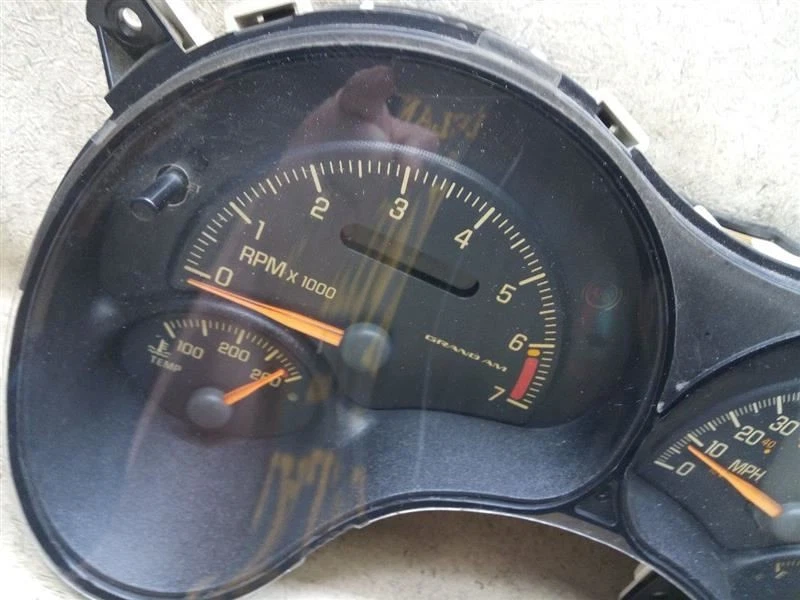 Cuadro de instrumentos velocímetro 16211672 compatible con 99 PONTIAC GRAND AM Y26-194247 Foto 2 de 4