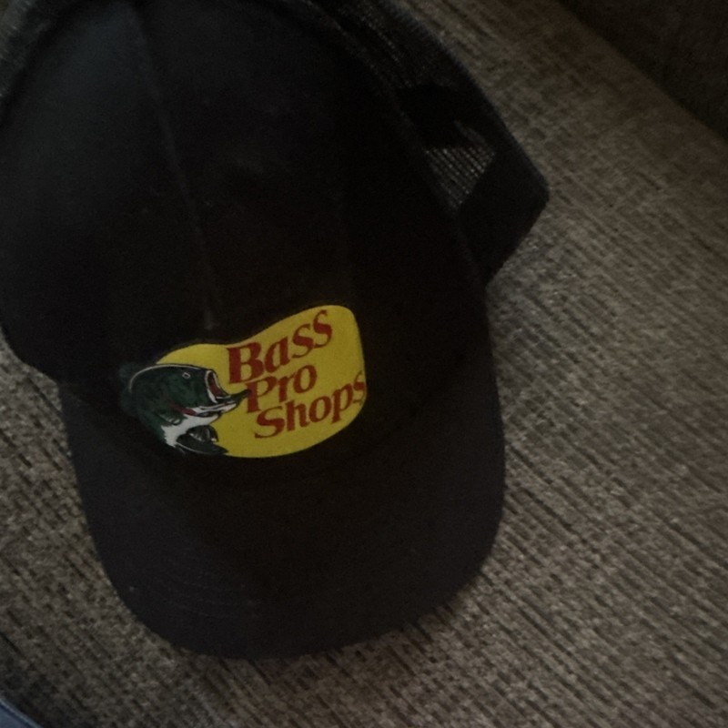 Bass Pro Shops Black Mesh Back Baseball Cap Adjustable Breathable Fishing Logo