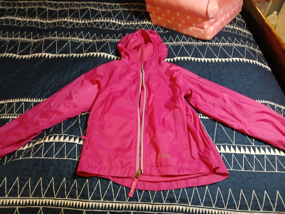 L.L. Chaquetas violetas Bean para niñas Foto 2 de 4