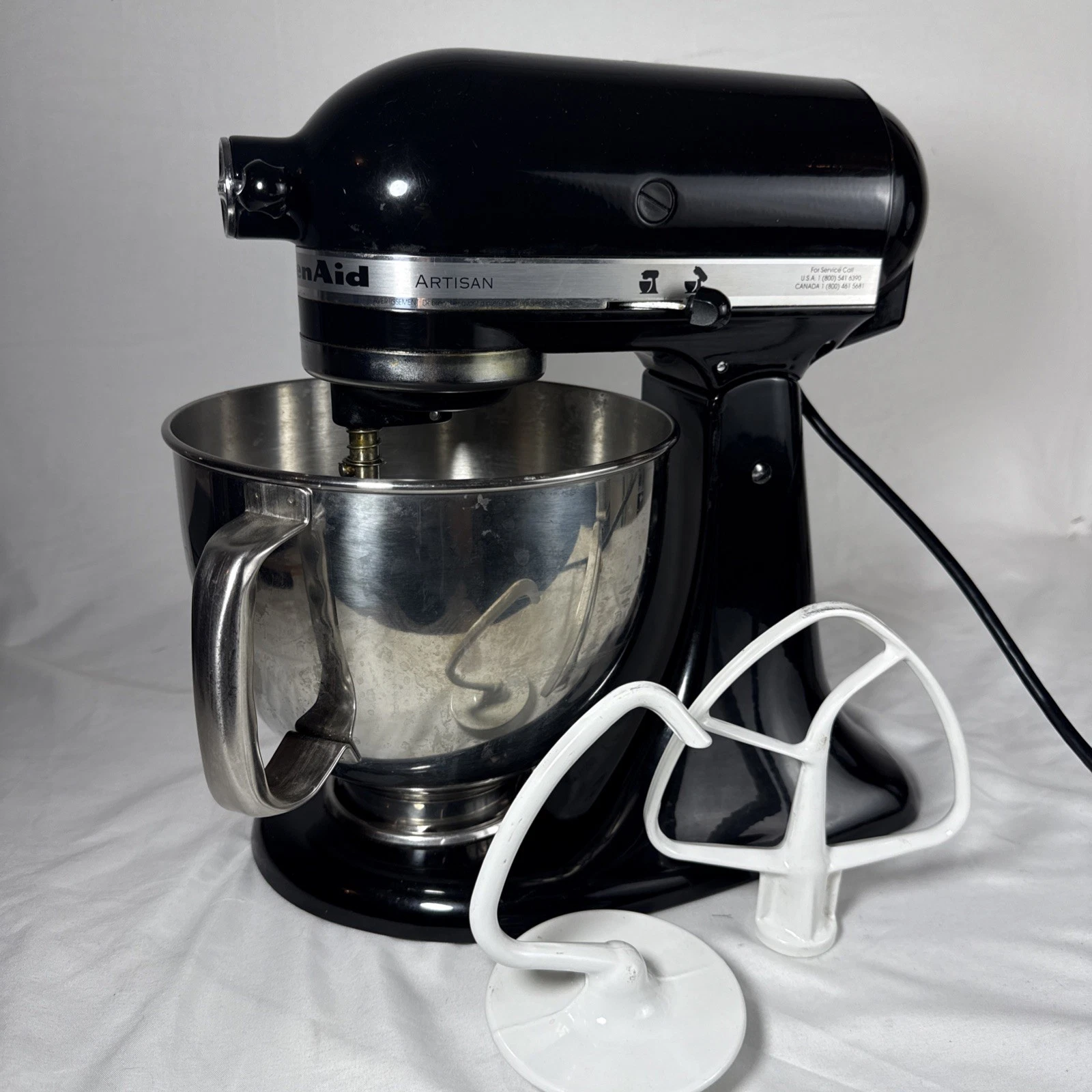 KitchenAid Artisan 6 Speed Stand Mixer KSM150PS05 TESTED + 2 ATTACHMENTS AS SEEN