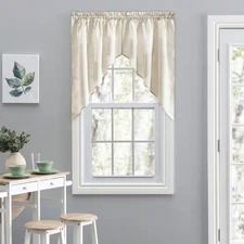 Plaza Stripe 36 In. Polyester/Cotton Tailored Swag in Tan