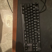 Steel series apex pro tkl (ONLY KEYBOARD)