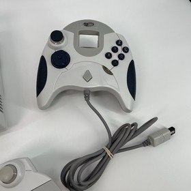 Mint Sega Dreamcast Bundle 2 Controllers 2 Memory Cards 4 Games NEW CLOCK BATT!!