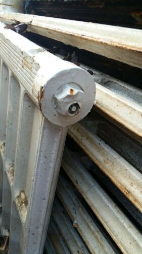 RADIATOR BLEED AIR VENT VALVES SCREWS - ALL TYPES STEEL PANEL / CAST IRON + KEYS - Picture 4 of 147