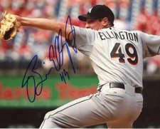 BRIAN ELLINGTON MIAMI MARLINS ACTION SIGNED AUTOGRAPHED 8X10 PHOTO W/COA