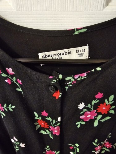 Abercrombie Kids Pants Romper Girl’s Size 13/14 Floral Black Pockets Pre-owned - Picture 4 of 7