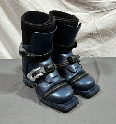 Garmont Veloce 3-Pin 75mm Telemark Ski Boots Intuition Wrap Liners