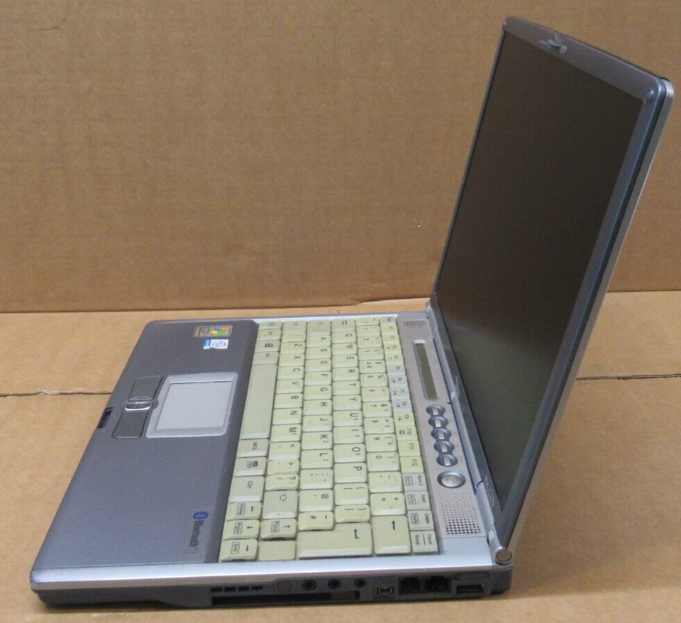 Fujitsu Lifebook S6010 13.3" Laptop Intel Pentium 3 1GHz 1GB Ram NO HDD DVD - Image 3 of 4