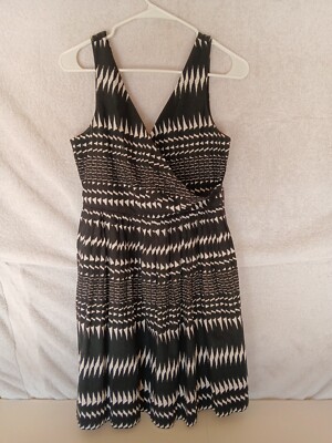 J.CREW  Dress V-Neck Wrap Pleated  8 Summer Casual Or Cocktail Fitted