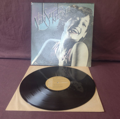 Vicki Sue Robinson Never Gonna Let You Go RCA APL1-1256 LP Vinyl