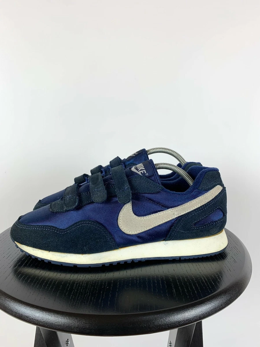 Velcro sales nikes mens