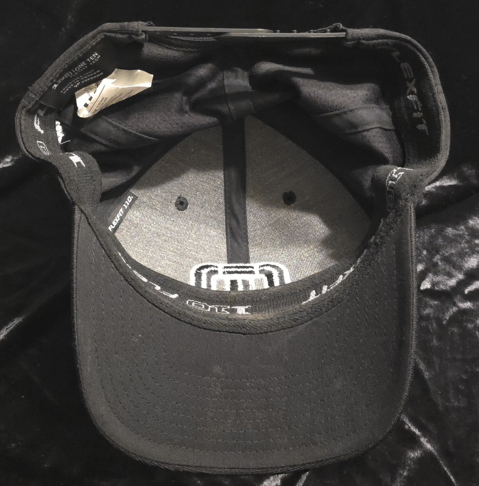 Travis Mathew Performance Golf Hat Cap Adjustable… - image 4