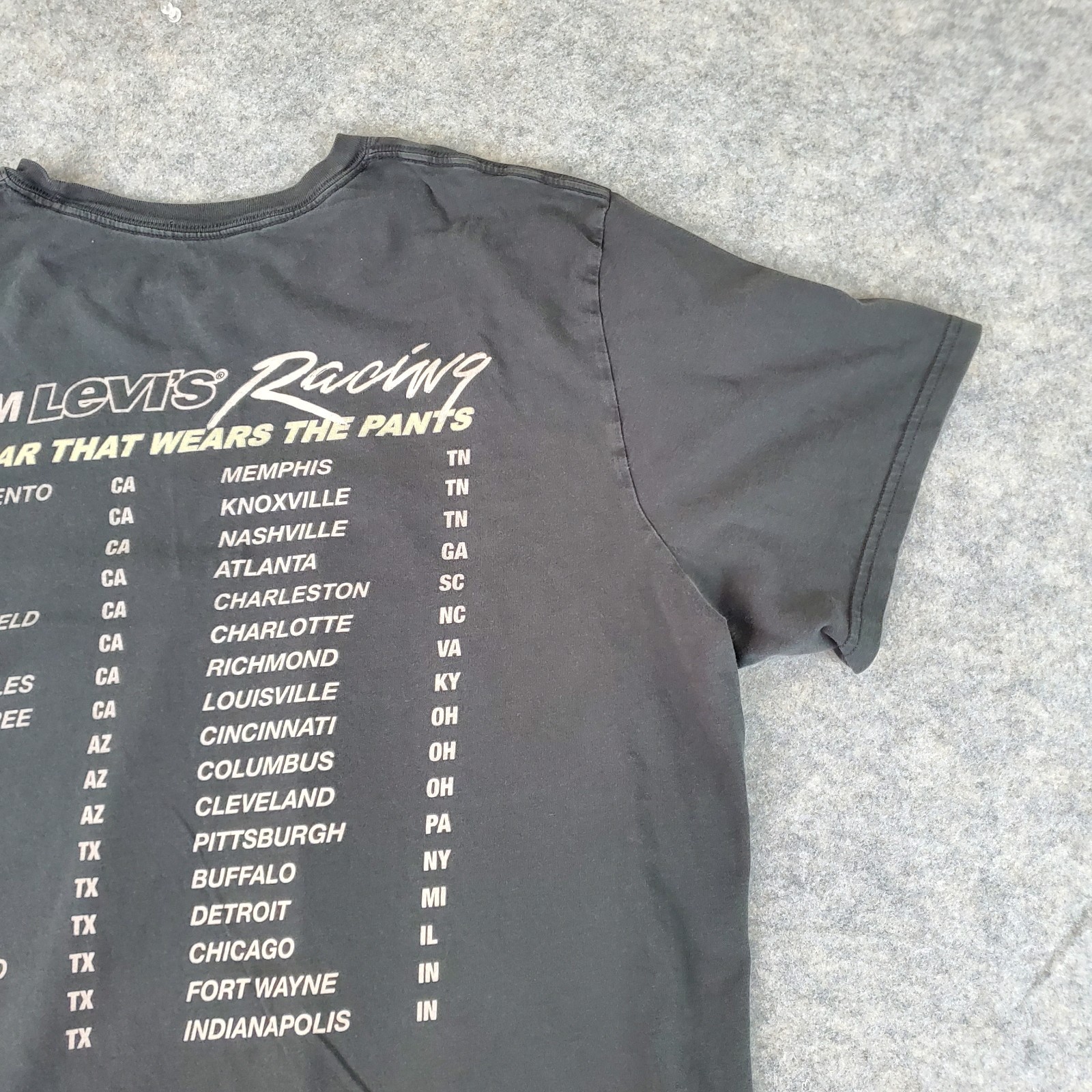 Levi's Shirt Men 2XL Gray Crew Neck Short Sleeve Graphic Stretch Pullover Casual thumbnail 14