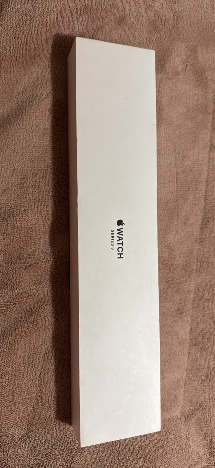 Apple Watch Series 3 38mm Silver Aluminum Case with White Sport Band 8GB