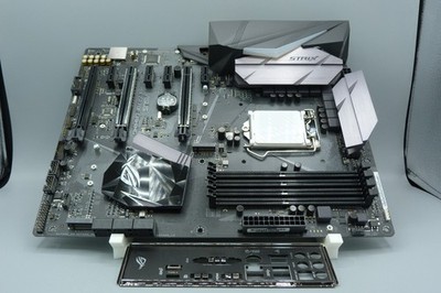 Asus STRIX Z270F GAMING Rev. 1.02 Mainboard LGA 1151 + I/O Shield Windows 11