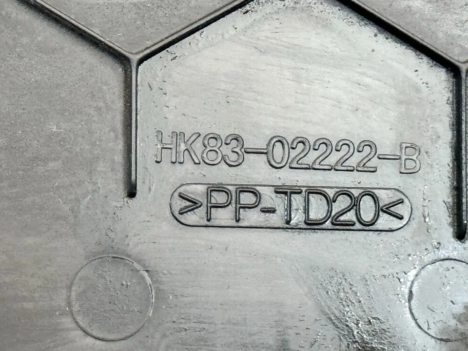 17-20 JAGUAR F-PACE DELANTERO DERECHO LIMPIAPARABRISAS CAPÓ VENTILACIÓN REJILLA CUBIERTA OEM Foto 3 de 3