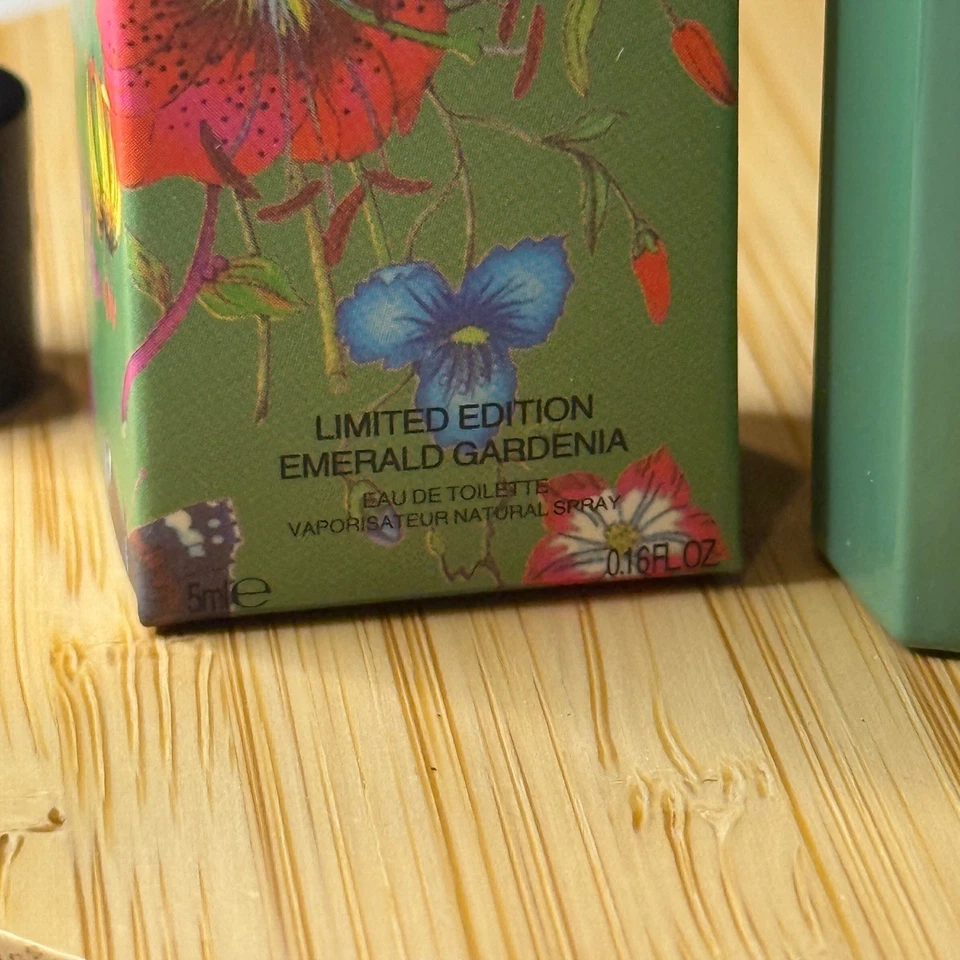 Gucci • Flora • Emerald Gardenia • Eau de Toilette • Edición Limitada • 5 ml • Foto 2 de 4
