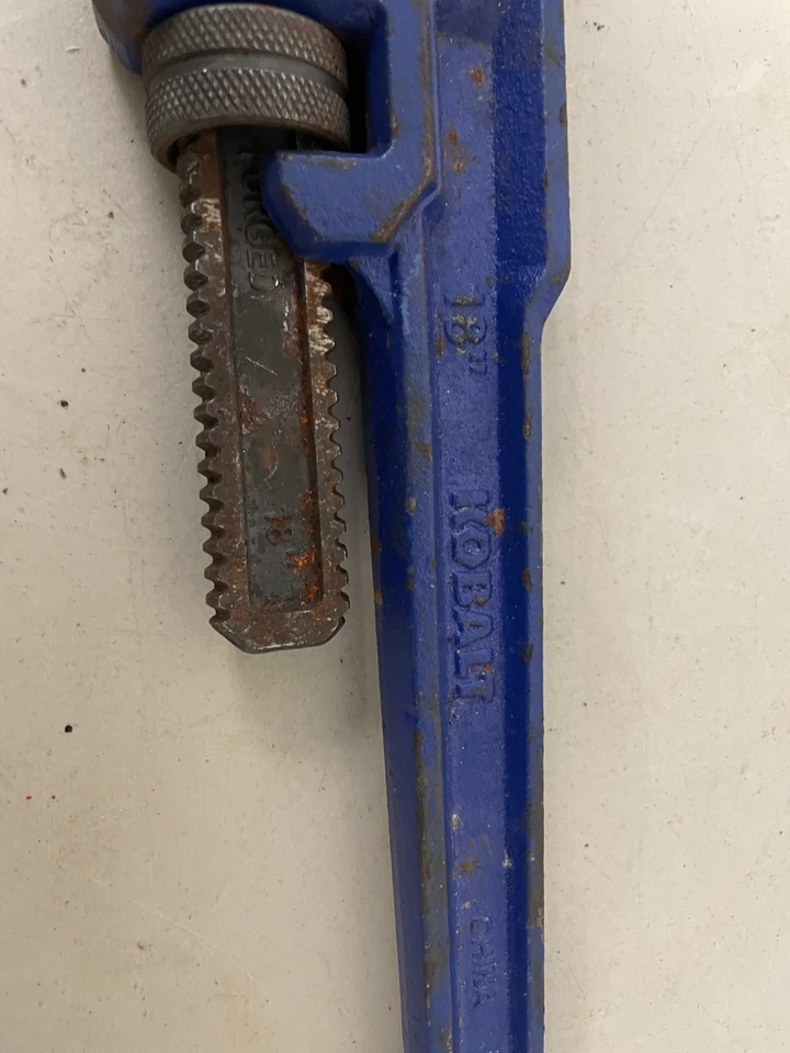 Kobalt 18" Heavy Duty Cast Iron Pipe Wrench - Image 3 of 4
