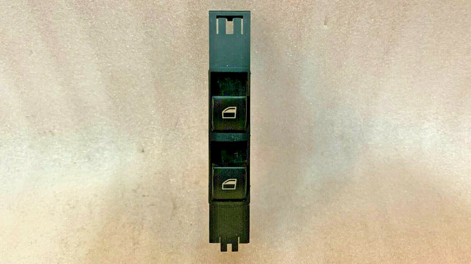 2005 BMW 330ci Driver Window Switch Tested OEM 6902176 for sale 