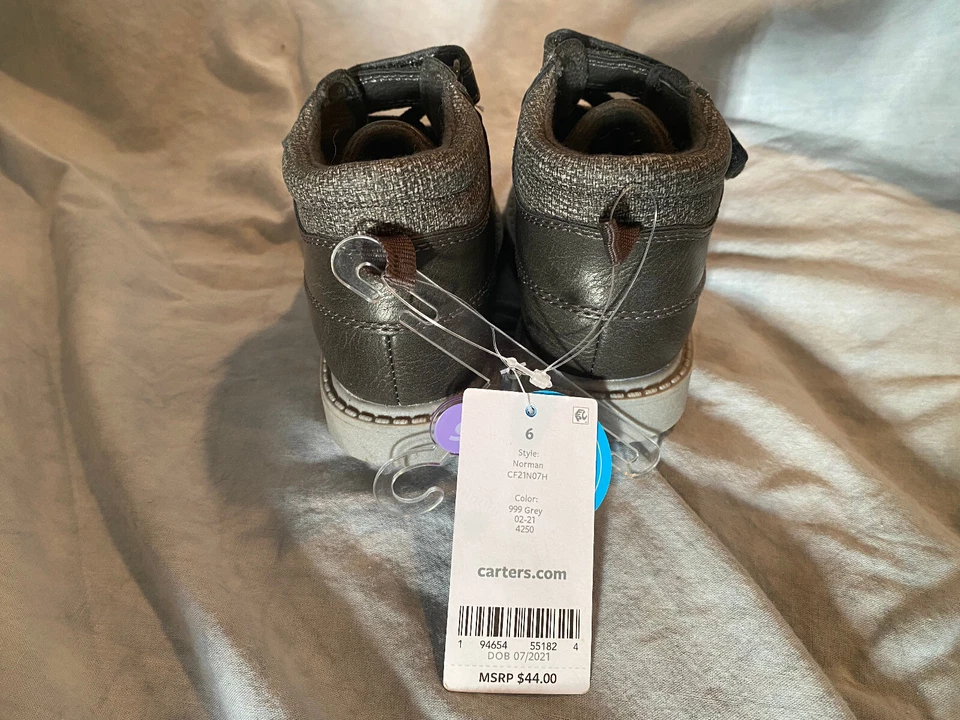 Zapatos de bota Carter's grises para niños pequeños TALLA 6 - gris estilo normando - etiquetas incluidas Foto 4 de 4